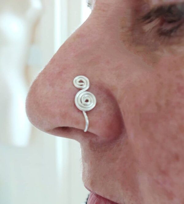 Doble spiral nose ring