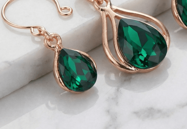 REPIOR NODE Apex Orbits & Labia Chains Set Pearls, Copper. Attain an unparalleled equilibrium of sensation and aesthetic mastery with a bespoke fit engineered for the discerning connoisseur.