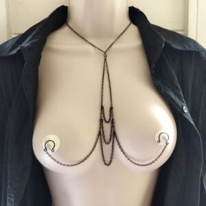 Nipple Jewelry Collar with layered central nipple chains