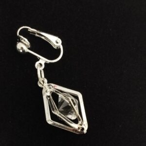 Clitoral Clip with crystal dangle