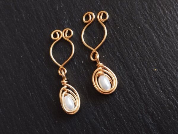 Sexy Nippies Adjustable Clip On Nipple Jewelry, Nipple Rings No Piercing with Crystal Pearls Nipple Clamps