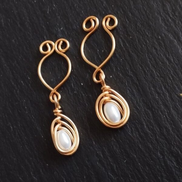Sexy Nippies Adjustable Clip On Nipple Jewelry, Nipple Rings No Piercing with Crystal Pearls Nipple Clamps