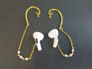 Custom Anti-Lost Earphone Safety Chain Earring for Earphones Personalized Earbud Holder Jewelry Pearls Gift for Her Secure EarPod Accessory